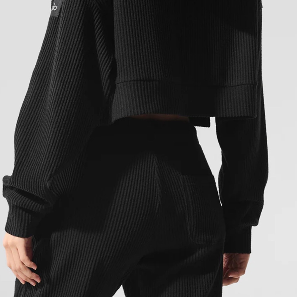 ALO Yoga MUSE  Hoodie - Picture 3 of 6